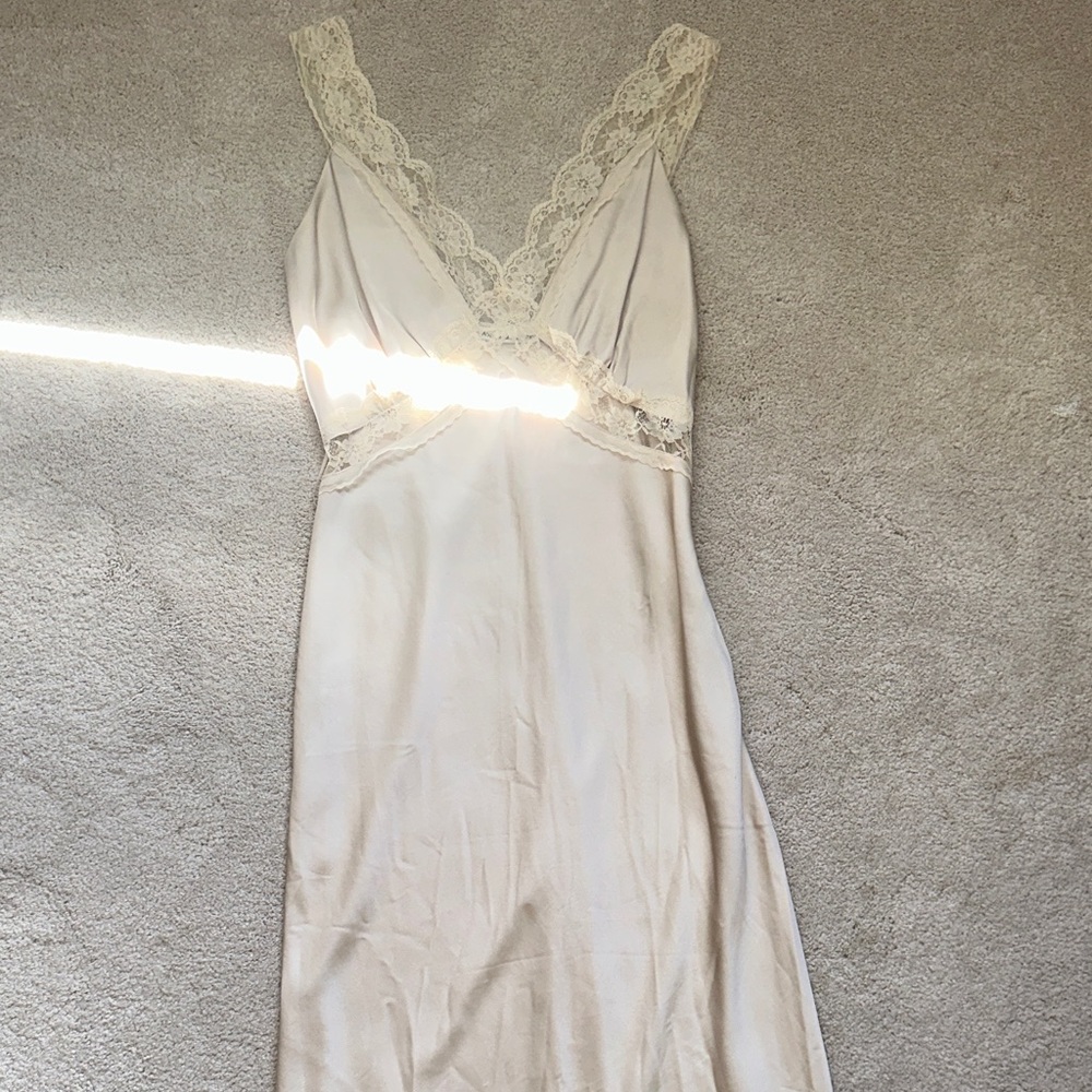Abercrombie and Fitch Elegant Lace Trimmed Cream Maxi Slip Dress